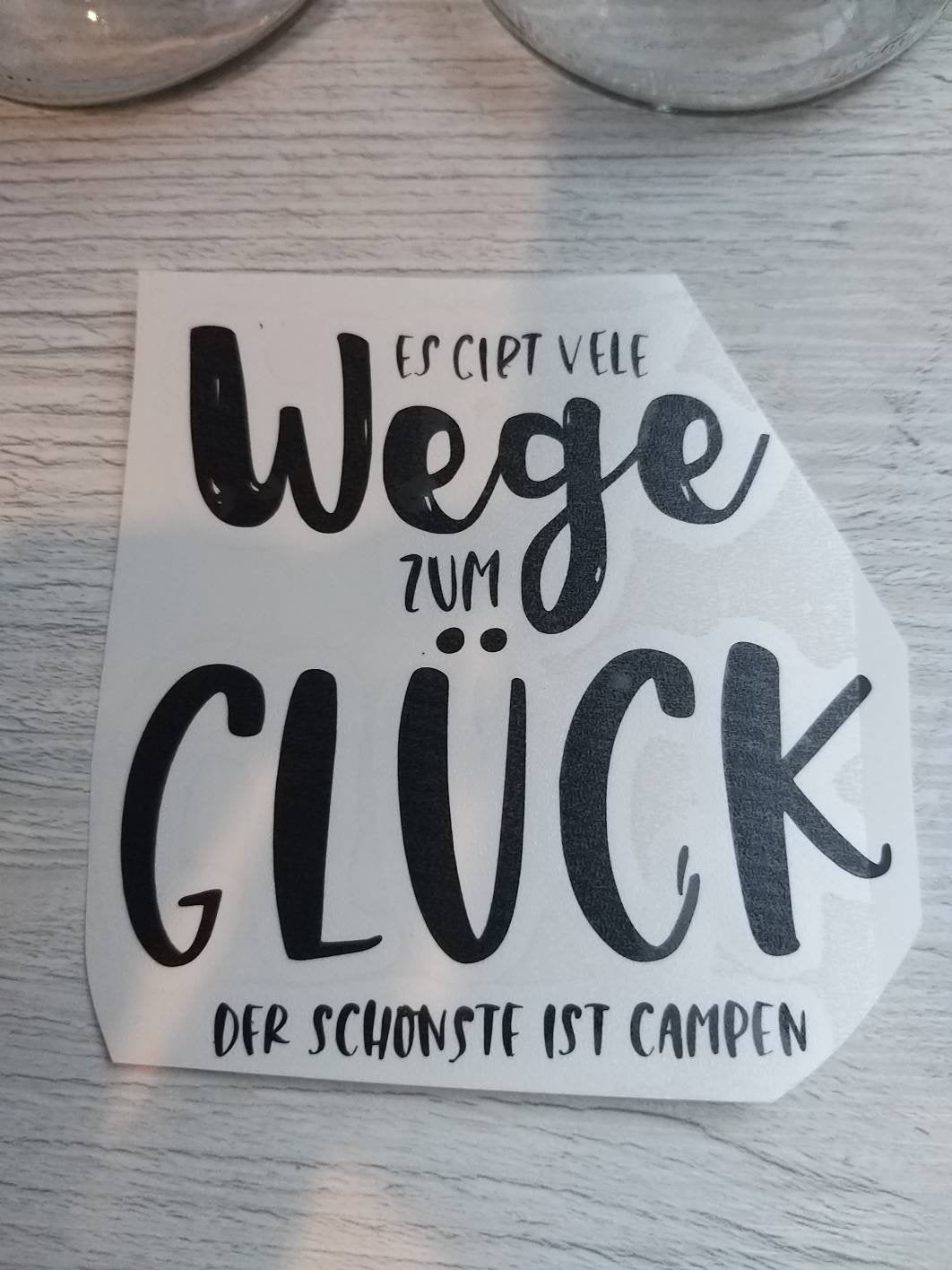 Leuchtflaschen für Camper - Tischdekor