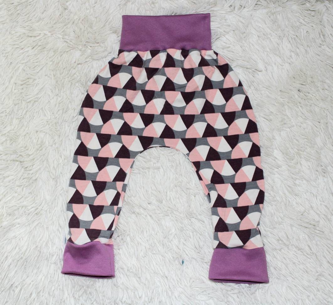 Größe 86-92, Pumphose, Jersey, lila, rosa, Muster