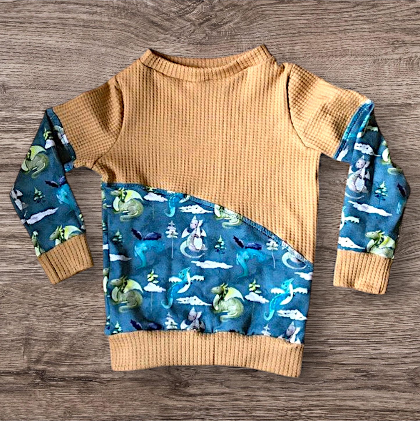 Gr. 98 -Hoodie / Pullover, Drachen, Senfgelb, blau
