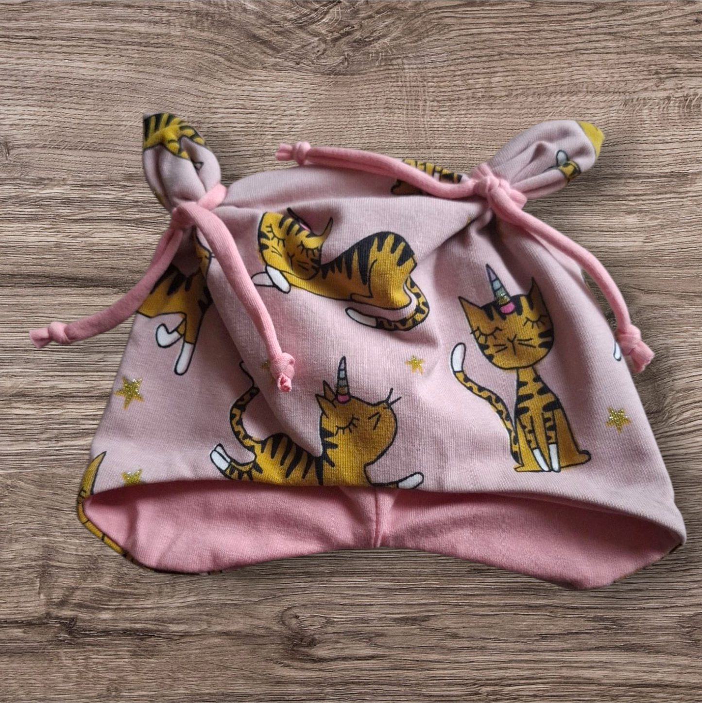 Öhrchenmütze KU 44-46cm Einhorn Kätzchen rosa