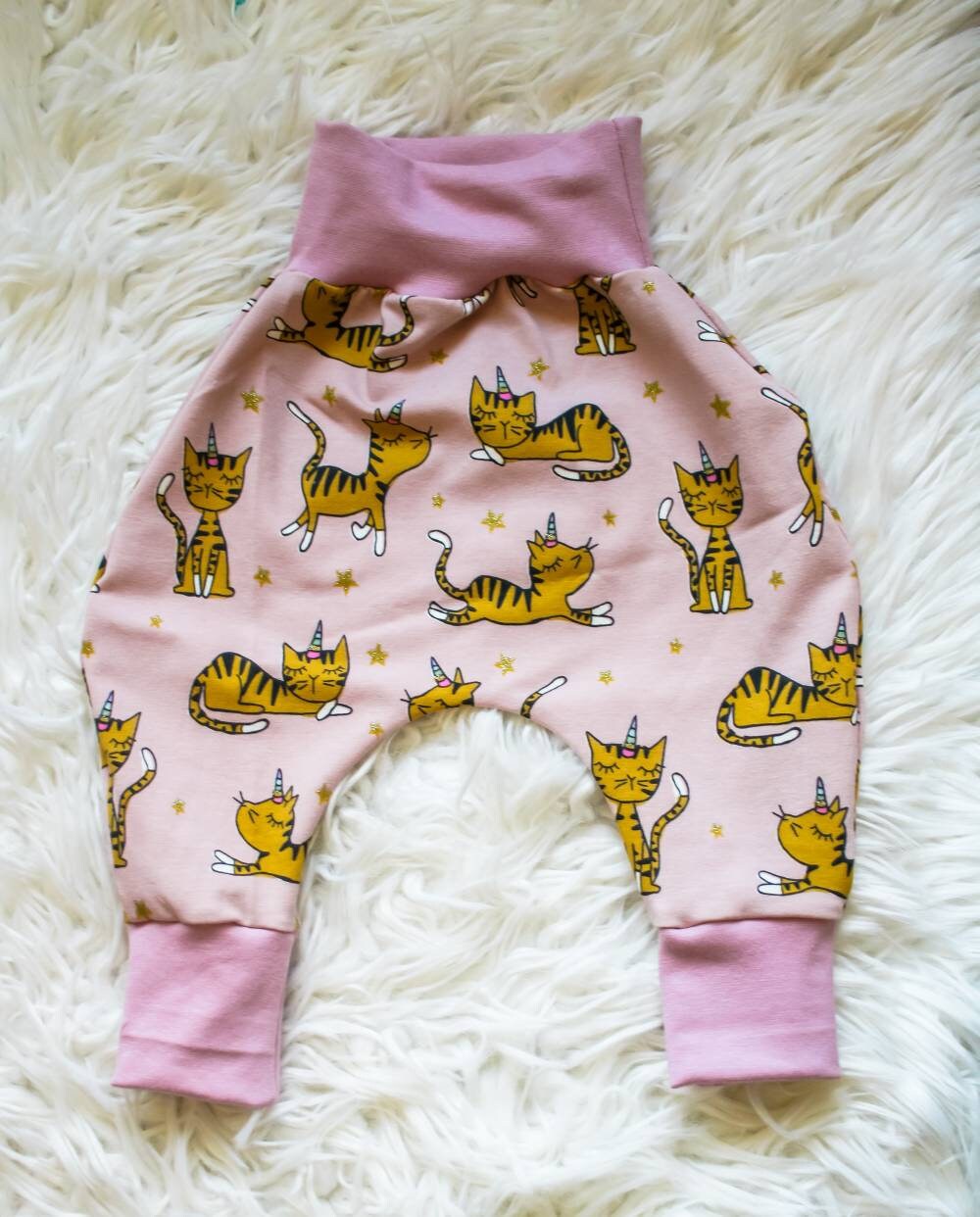 Größe 62/68 Pumphose, Hose, Katzen, Einhörner, rosa