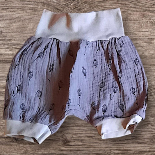 Größe 80/92, Kurze Hose, Pumphose, Musselin,grau, Blumen, Tulpen