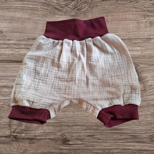 Größe 98/104, Kurze Hose, Pumphose, Musselin, braun, rot