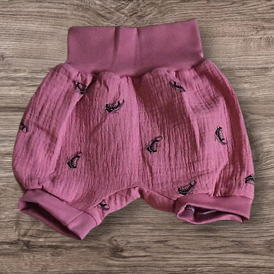 Größe 98/104, Kurze Hose, Pumphose, Musselin, pink, Schuhe